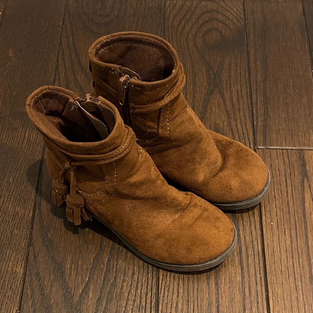 SODA Fall/Winter Ankle Boot - Size 11
